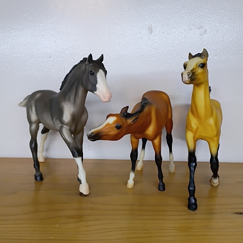 Lot Of 3 Breyer Horses USA Made Moonbeam Grullo Grazing Foal Chincoteague Foal